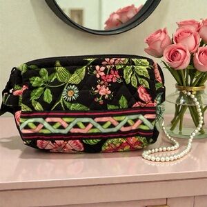 Vera Bradley Cosmetic Bag retired Botanica pattern Quilted Cotton Plastic Liner